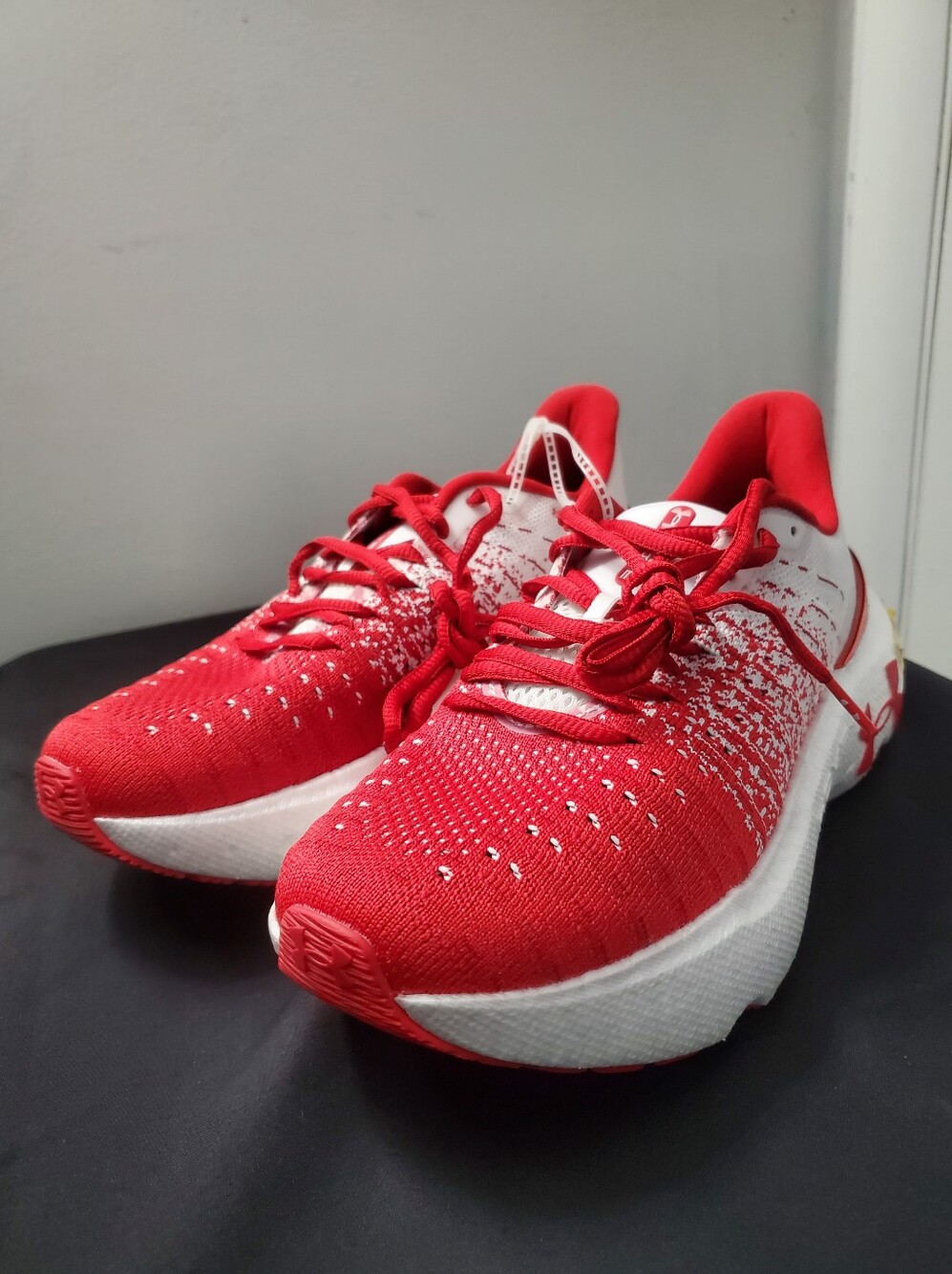 Under Armour HOVR Infinite Elite Maryland Men’s Sz. 8 Red White New